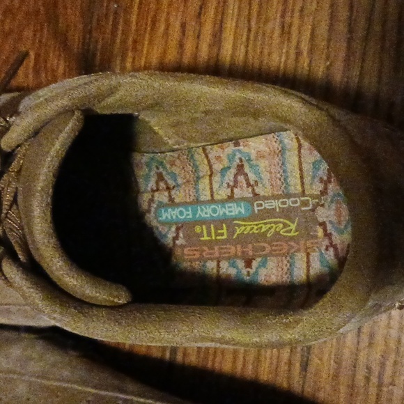 Skechers - Picture 5 of 7